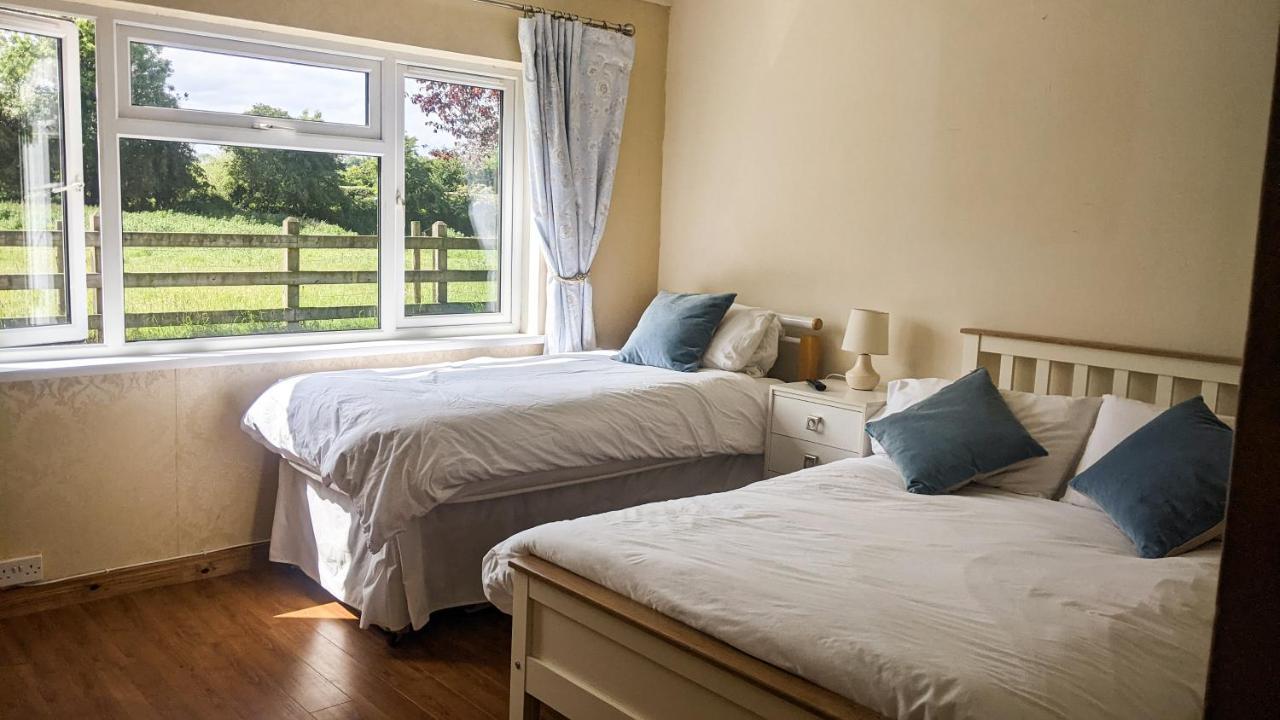 Lough Shore Cottage Magherafelt Exterior photo